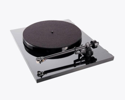 REGA P1 Matt nero opp bianco disponibile